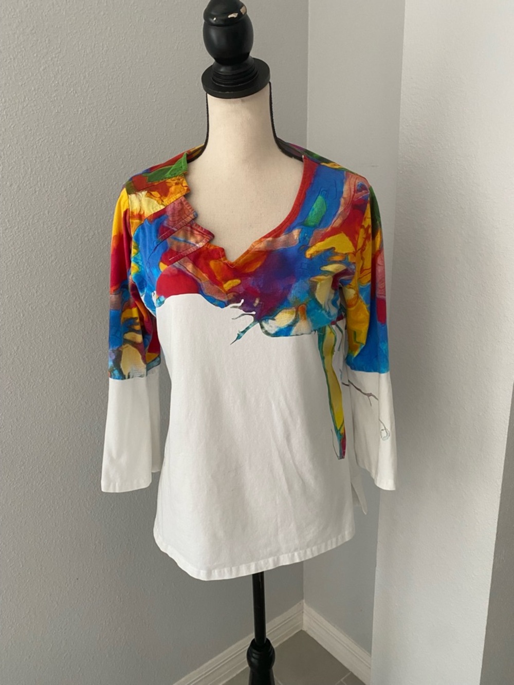 PARSLEY & SAGE Women Bell Sleeve Colorful vibrant abstract art blouse | M